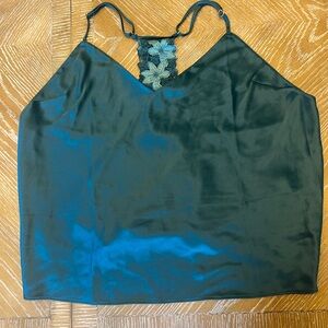 Victoria’s Secret satin cami sleep set in size LG.